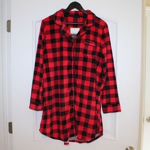 Kensie Buffalo plaid sleep shirt (women’s XL) (NWT)